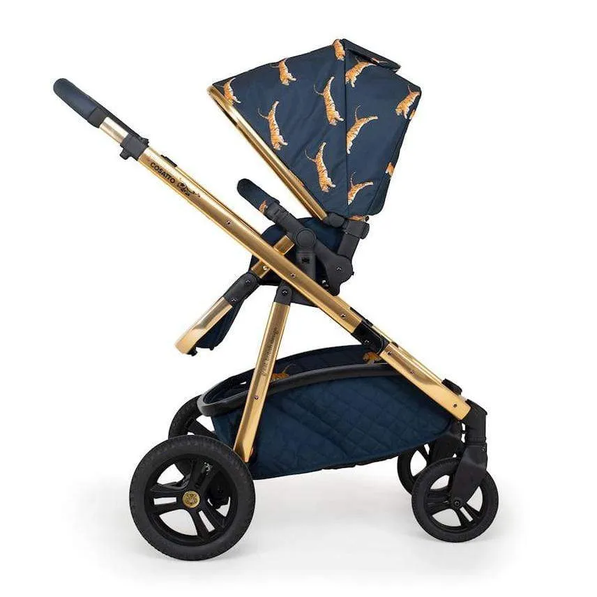 Cosatto Wow Continental Pram and Accessories On The Prowl