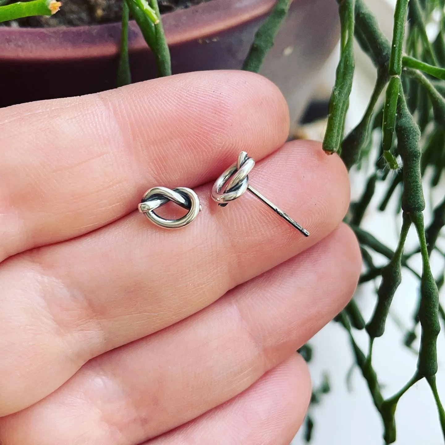 Sterling Silver 'Knot' Post Earrings