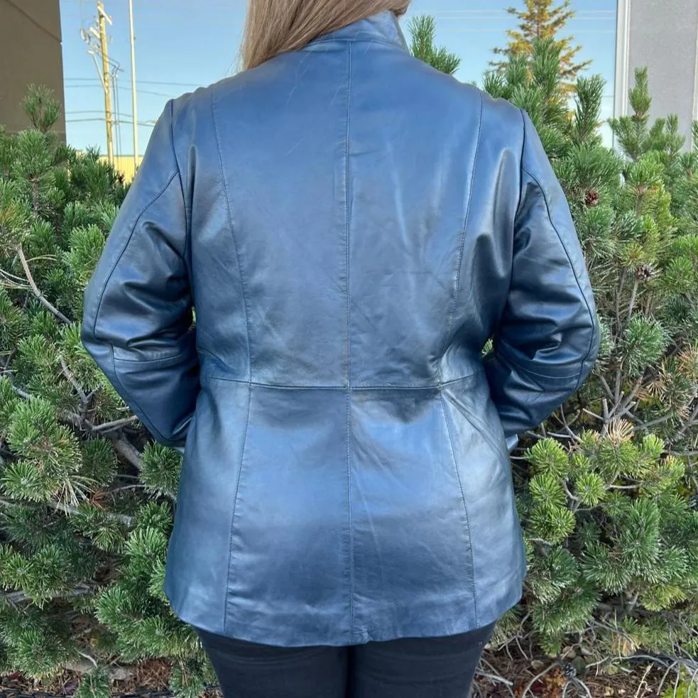 Women's Lamb Leather Jacket with Zipper and Dual Pockets